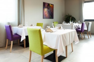 Salle principale du restaurant Au Jardin de la Clue, Marseille